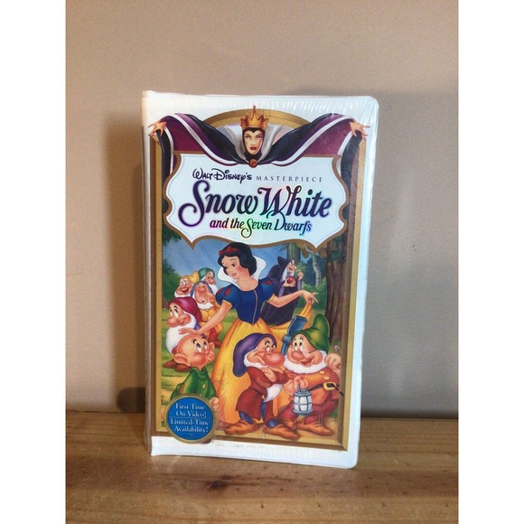 VHS Disney Snow White and the Seven Dwarfs Masterpiece Collection 1524 Sealed